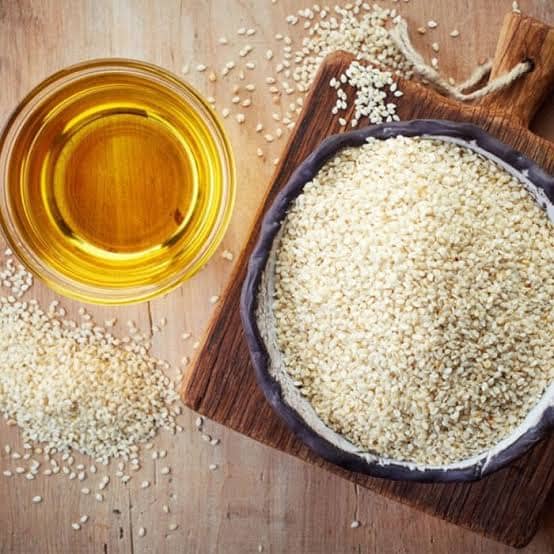 تصویر 3 از روغن کنجد مالشی مناسب ماساژ و آرامش بدن